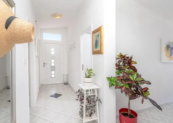 Apartment Bucket List - Zf Hvar *